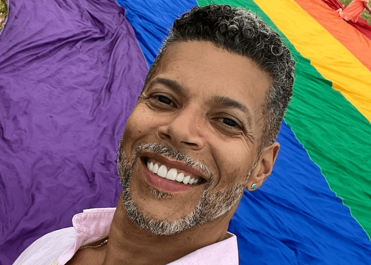 Terrence Howard, no al biopic su Marvin Gaye perché non voleva baciare un uomo: "Mi taglierei via le labbra" (VIDEO) - Wilson Cruz - Gay.it