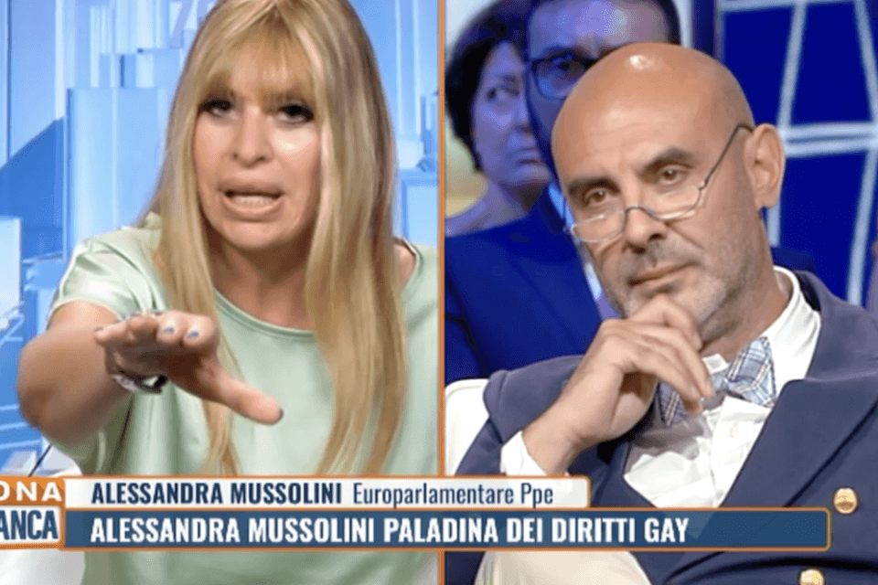 Alessandra Mussolini in difesa dei Pride: "Ma a te cosa importa? Chiuditi dentro casa a leggere la Bibbia" - VIDEO - mussolini vs pillon - Gay.it