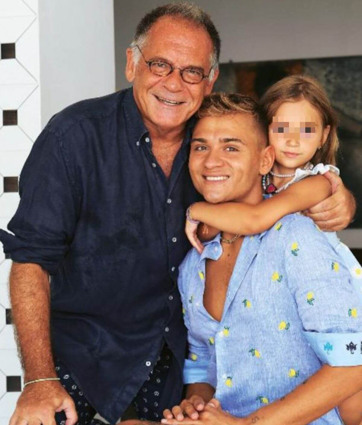 Alessandro Cecchi Paone e Simone Antolini, sarà Emma Bonino ad unirli civilmente - Alessandro Cecchi Paone e Simone Antolini 3 censored - Gay.it