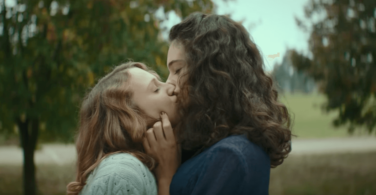 La Bella Estate, il trailer del film LGBTQIA+ di Laura Luchetti che celebra la libertà di scegliere come amare