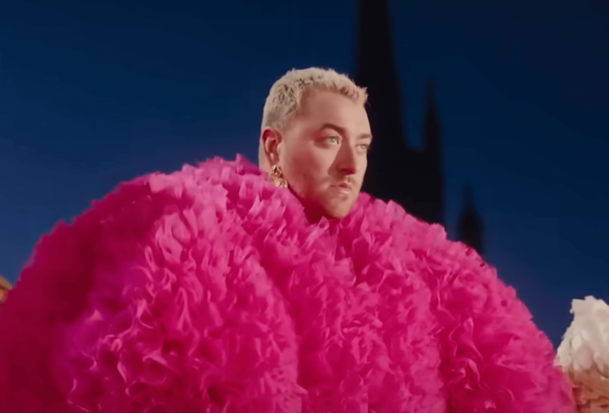 Ai VMAs 2023 dominano donne e persone non binarie, così i bigotti attaccano Sam Smith