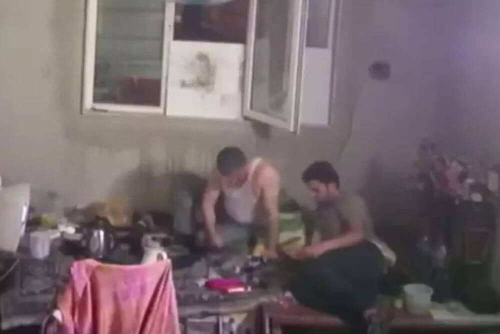 Iran, l’ipocrisia dei mullah e dei funzionari pubblici omofobi: spuntano video con rapporti omosessuali