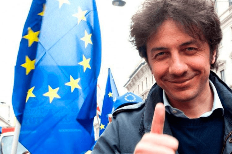 “Faccio battaglie vicine alle persone”, Marco Cappato eletto al Senato nel seggio che fu di Berlusconi? – INTERVISTA