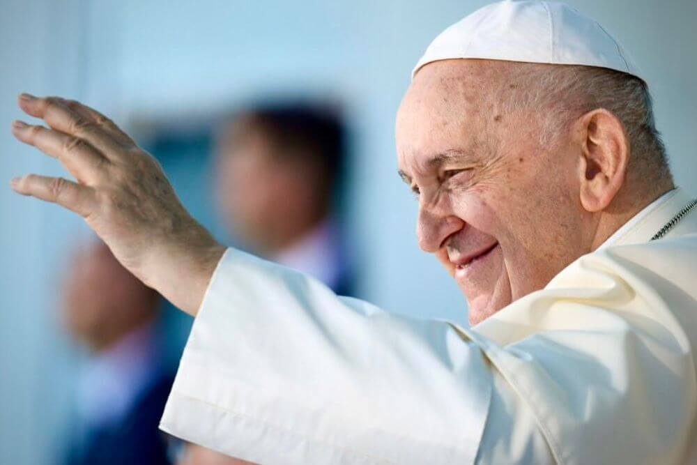 papa-francesco-persone-trans