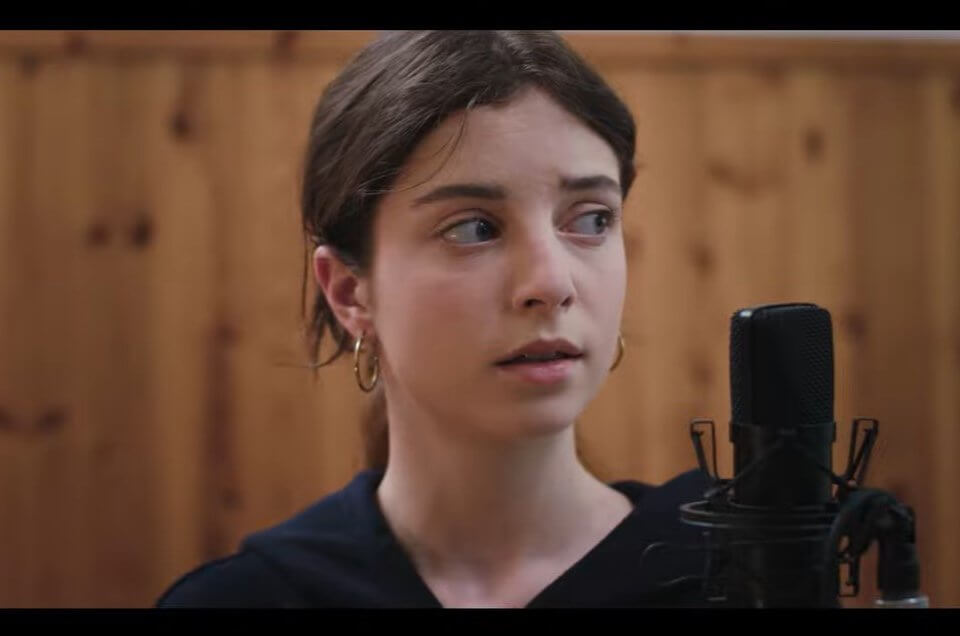 “A Voce Nuda”, il cortometraggio sulla sextortion con Andrea Delogu e Mr. Rain: guarda il trailer