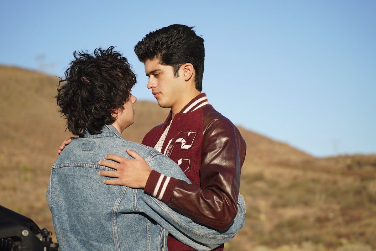 Aristotle e Dante scoprono i segreti dell’universo, la critica acclama la rom-com queer di fine estate