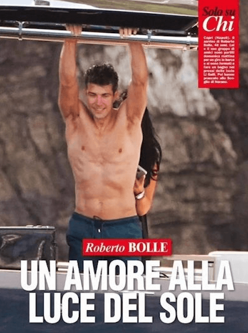Roberto Bolle, baci e coccole con Daniel Lee in barca. Le foto d'amore a Capri - Roberto Bolle - Gay.it