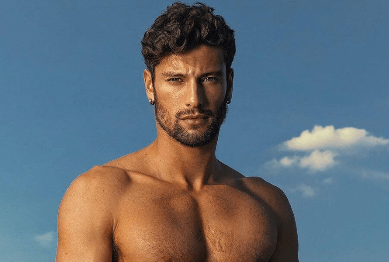 Jhonatan Mujica