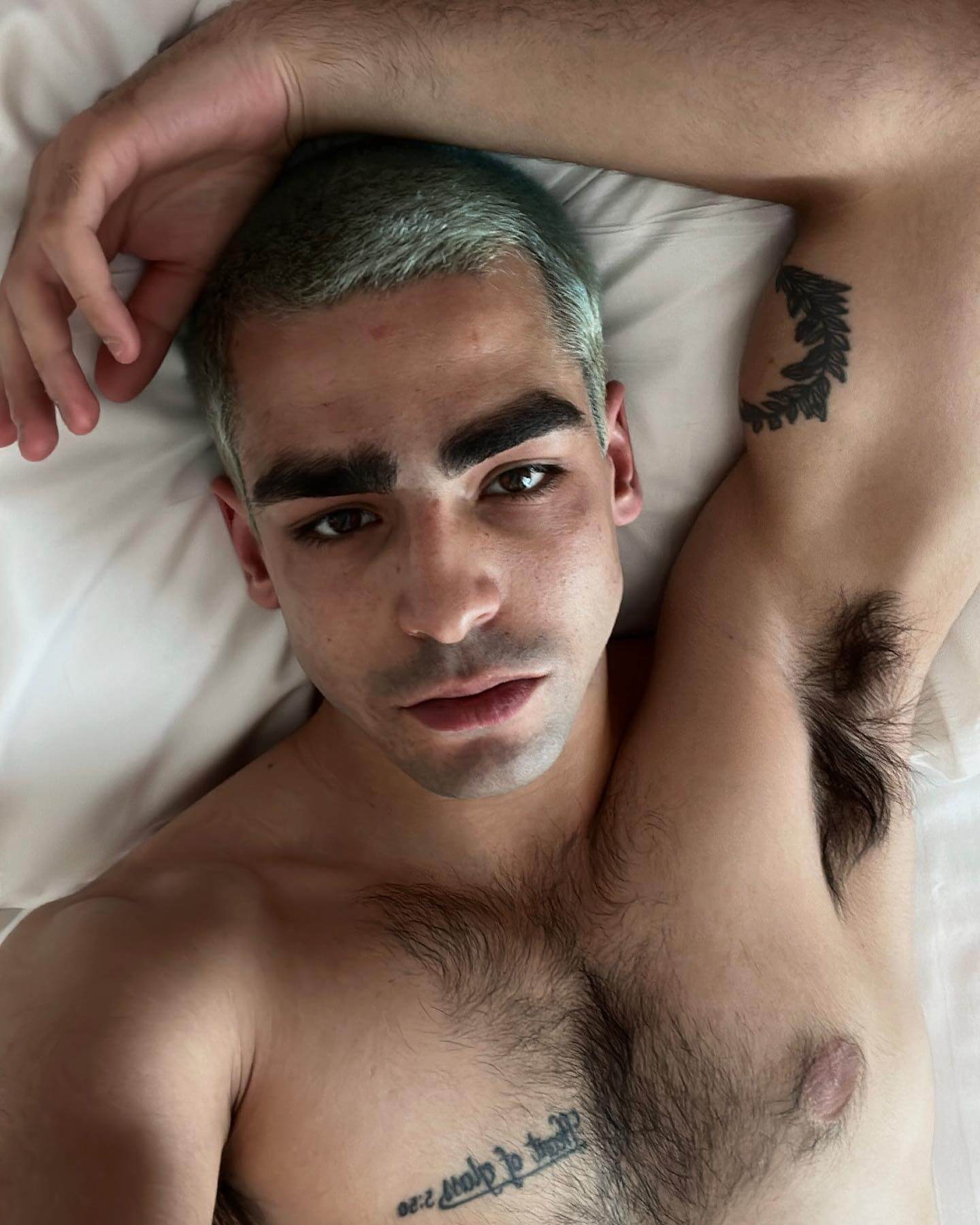Omar Ayuso - Gay.it