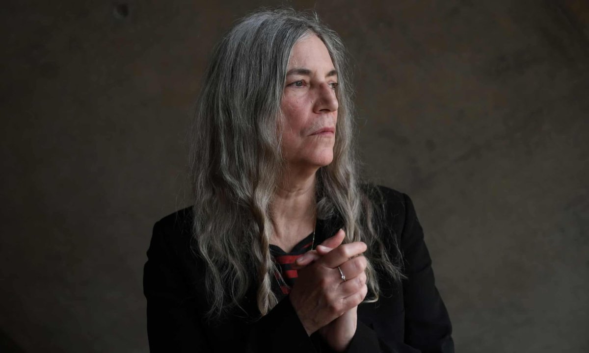 Patti Smith su sessualità e genere: “Non importano le etichette, quello che conta è la libertà”