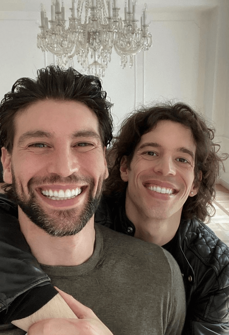 Ivano Marino festeggia il 1° anniversario con Giacomo: "Tu sei la più bella famiglia che io potessi mai desiderare" - VIDEO - Ivano Marino festeggia il 1° anniversario con Giuseppe 2 - Gay.it