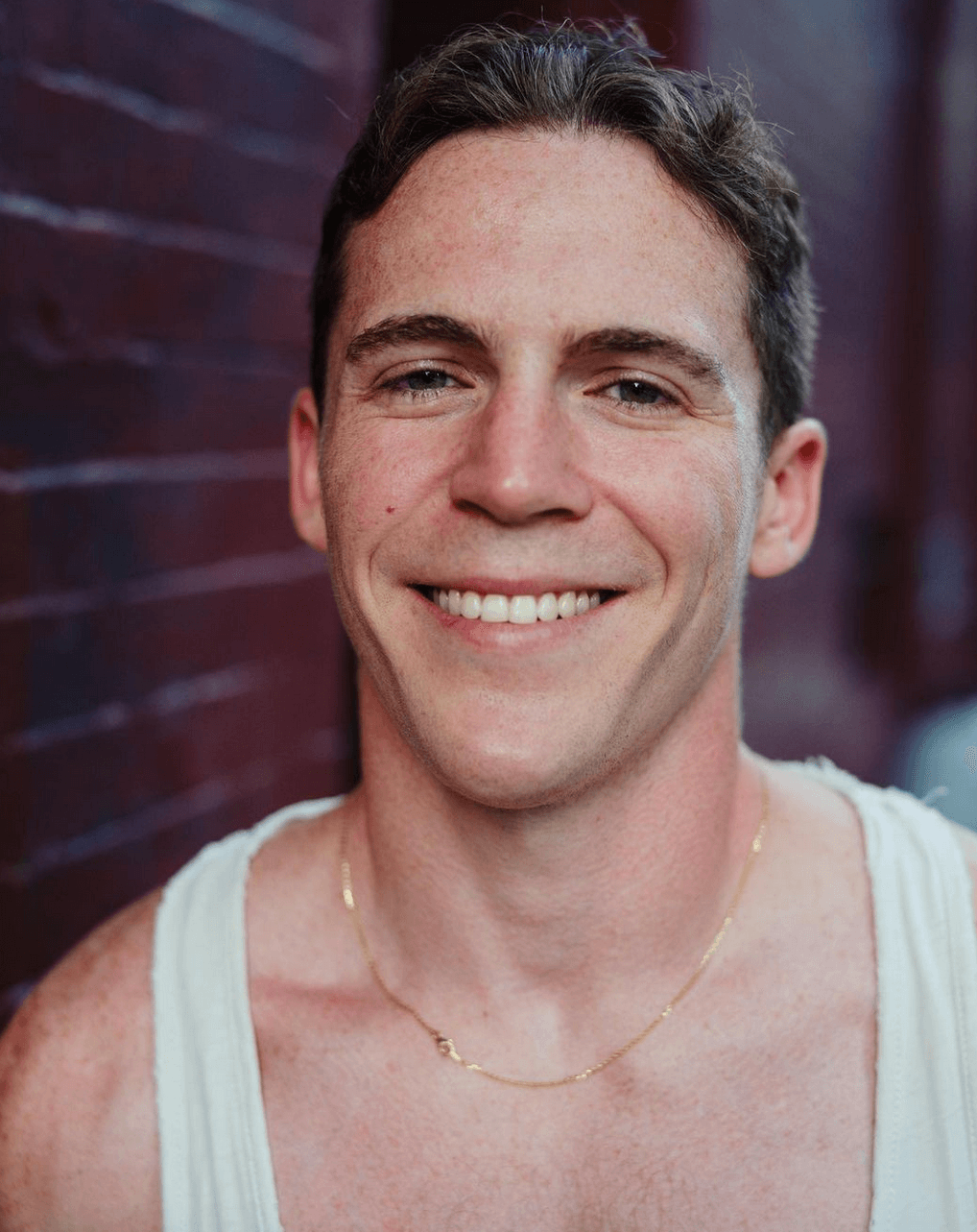 Brian J. Smith di Sense8 e Matt Consalvo sono una coppia: "Grazie all'amore della mia vita" - Matt Consalvo - Gay.it