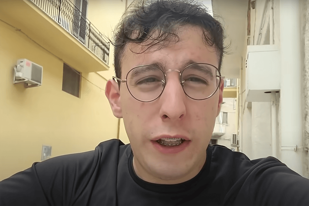 Davide Favaloro Favarigna violenza sessuale 13enne