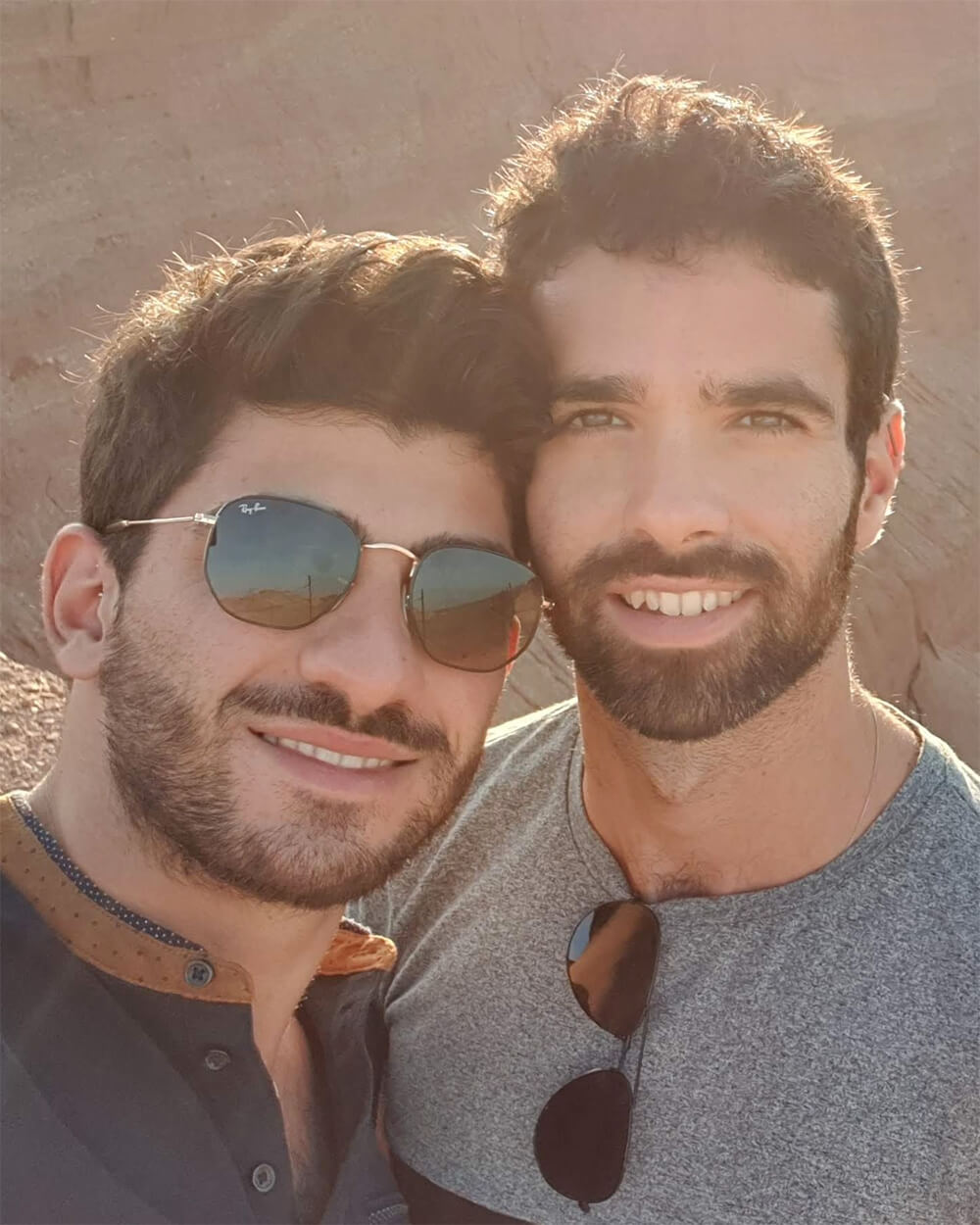 Sagi Golan e Omer Ohana gayit omosessuali vedovi di guerra