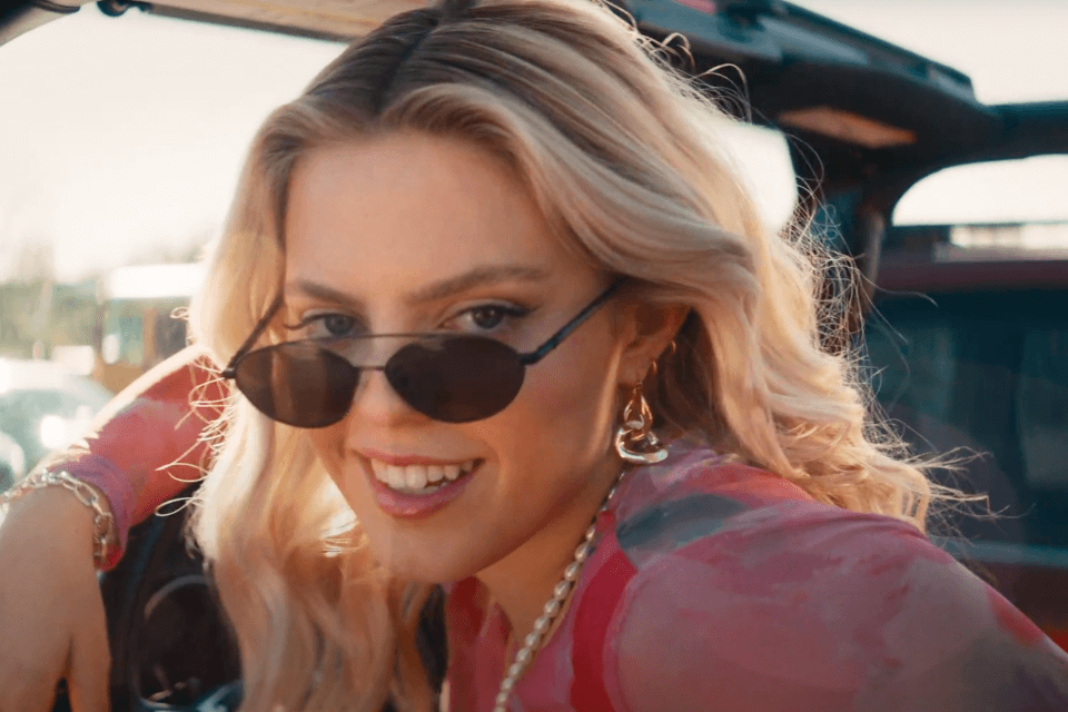 Mean Girls arriva il Musical, locandina e il trailer ufficiale del nuovo film!