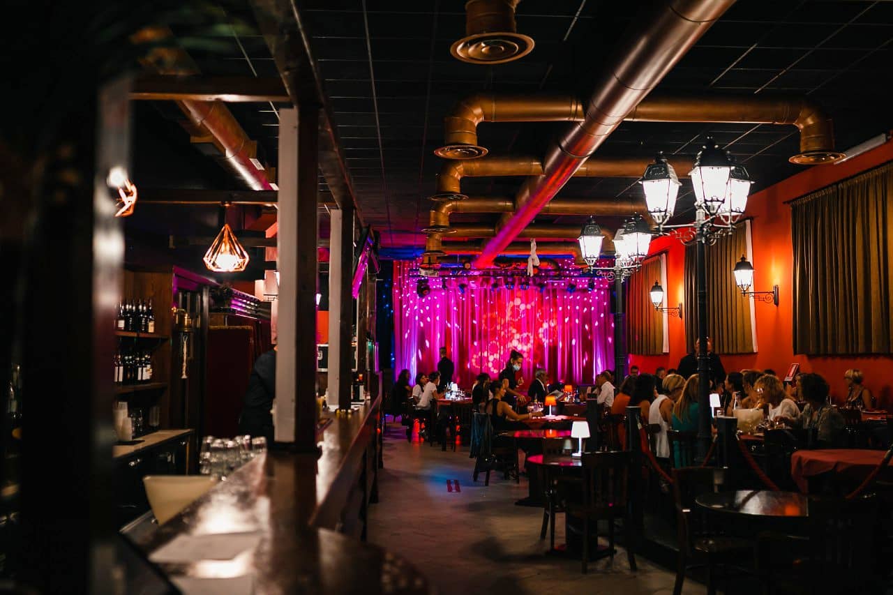 locali con spettacolo drag queen a milano, lo stacco dinner show