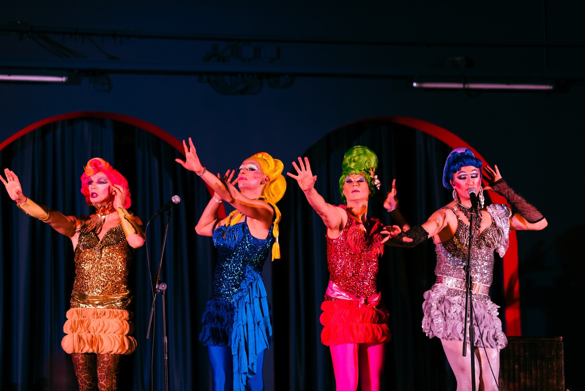 ninas drag queen, locali con spettacolo drag a milano