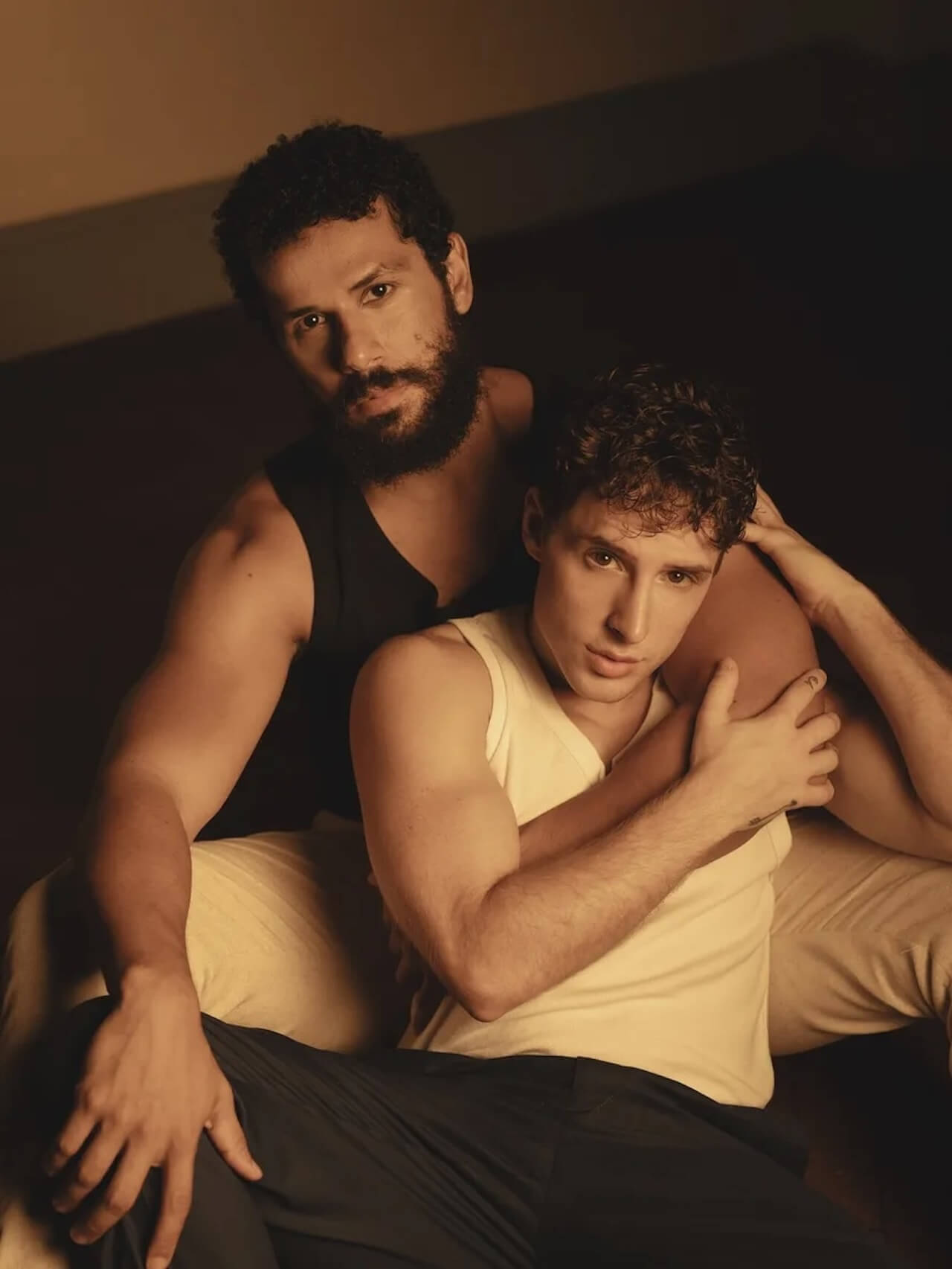 Terra e Paixão, storico bacio gay nella prima serata brasiliana e minacce di morte per i due attori - VIDEO - KELMIRO 2 - Gay.it
