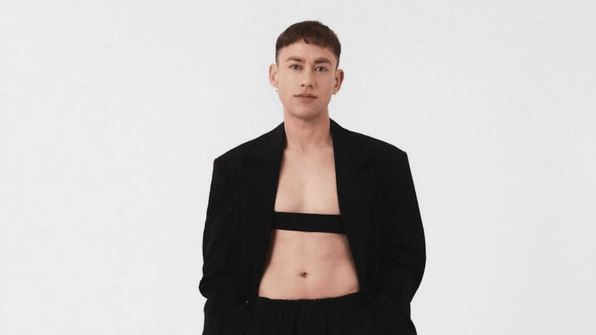 Eurovision 2024, Olly Alexander rappresenterà il Regno Unito. È ufficiale