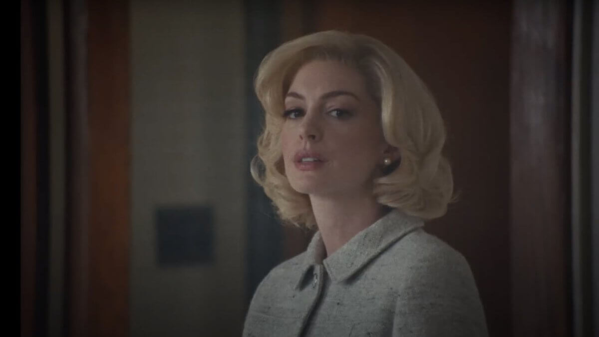 Eileen, il film con Anne Hathaway: tra ossessione e donne ‘disgustose’