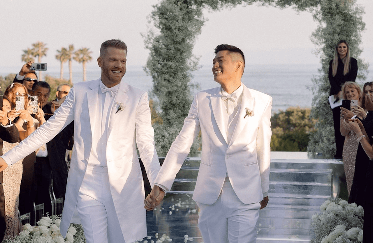 Tutte le coppie vip LGBTQIA+ che si sono fidanzate/sposate nel 2023 - Scott Hoying e Mark Hoying - Gay.it