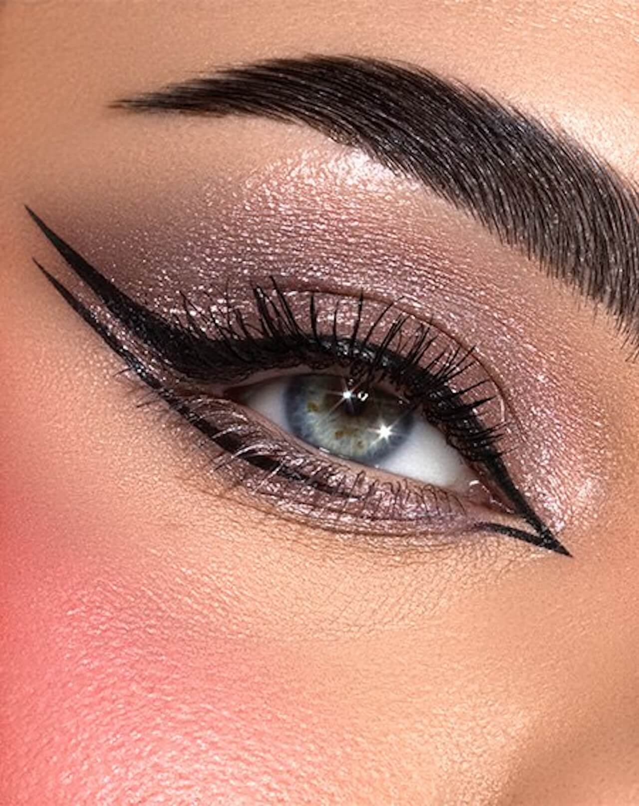 5 look perfetti per le feste con Astra Make-Up