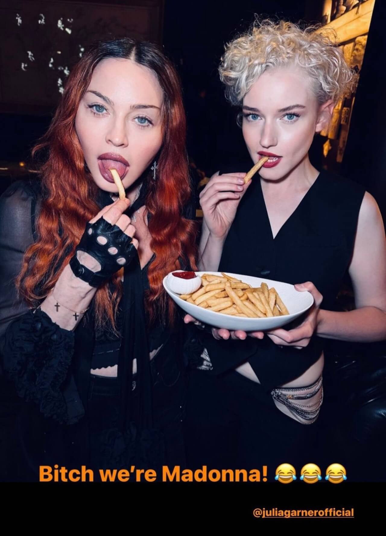 Madonna, il biopic riprende vita insieme a Julia Garner - julia garner with madonna via instagram stories 2 - Gay.it
