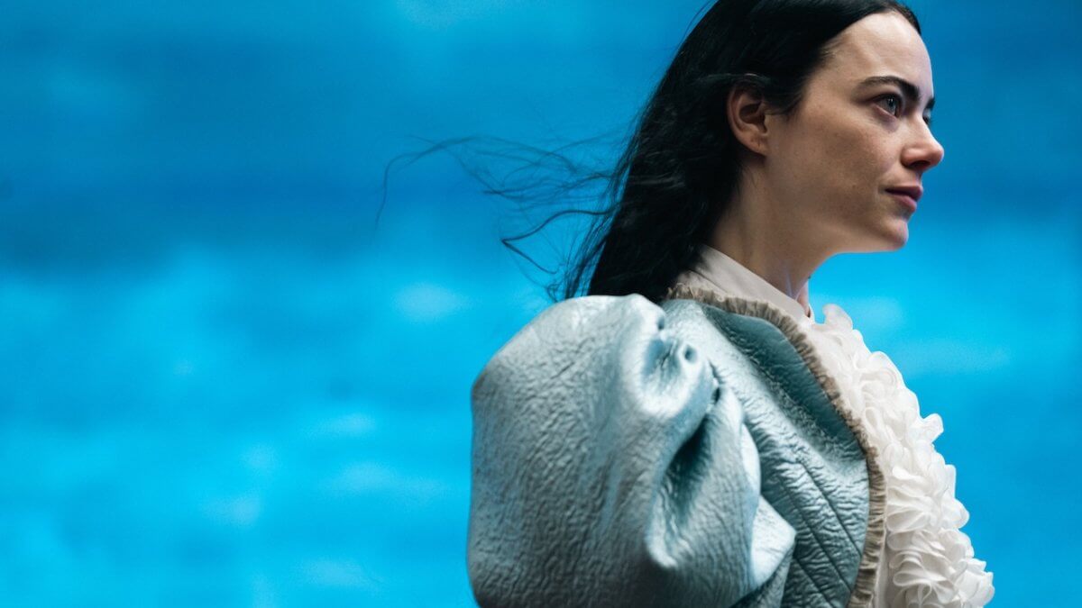 Povere Creature di Lanthimos, capolavoro di libertà sessuale e autodeterminazione femminista. Recensione - 030 PT Atsushi Nishijima 20211110 00201 1 - Gay.it