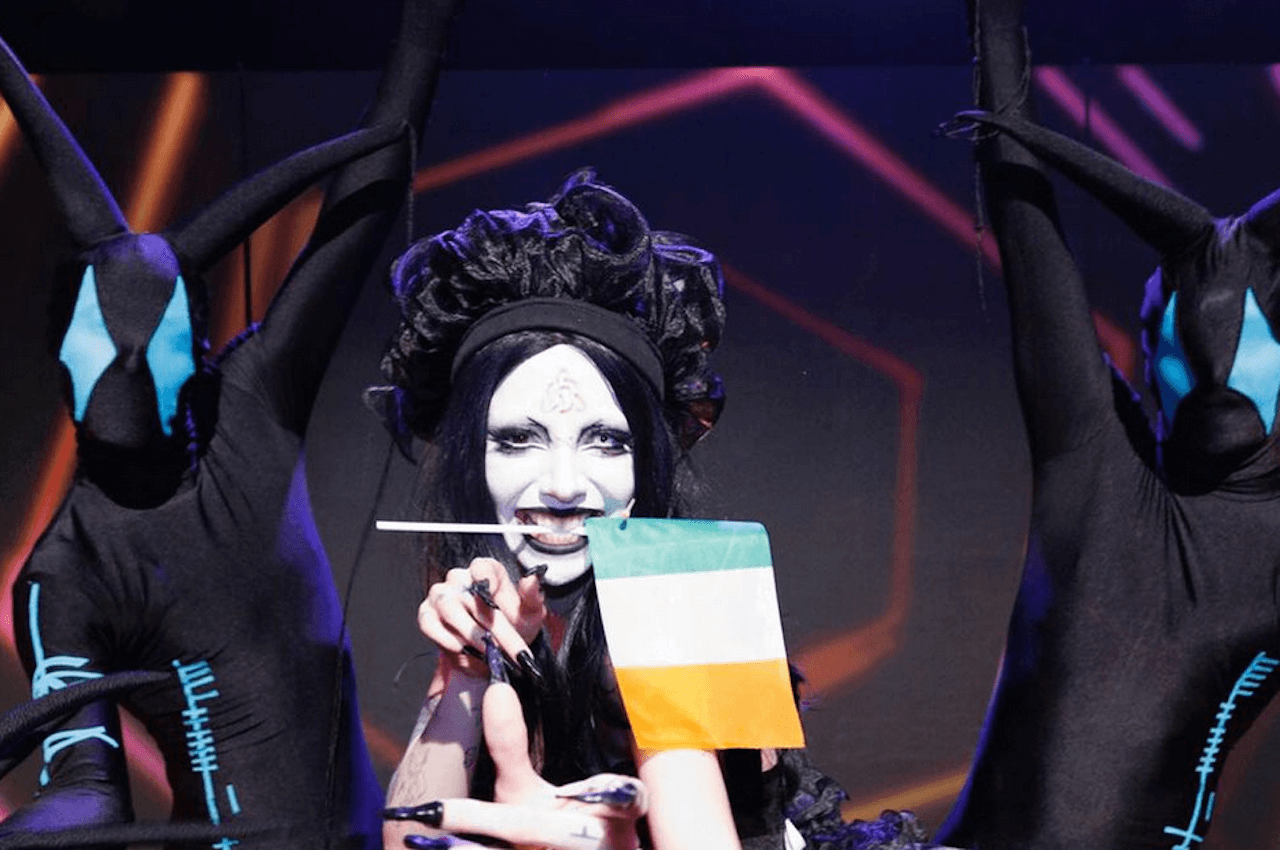 Eurovision 2024, la popstar non binaria Bambie Thug rappresenterà l’Irlanda