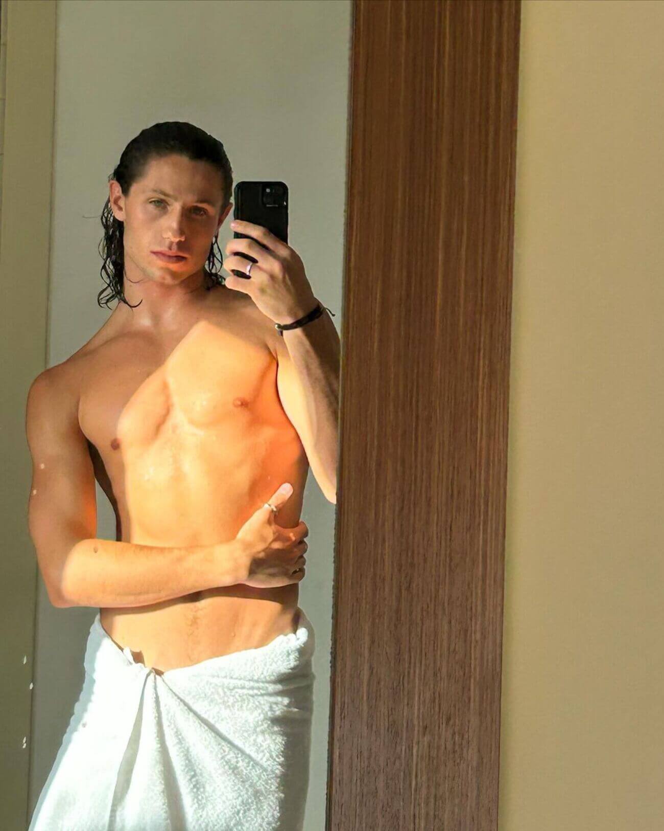 Dustin Taylor