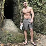 Gus Kenworthy - Thumbnail