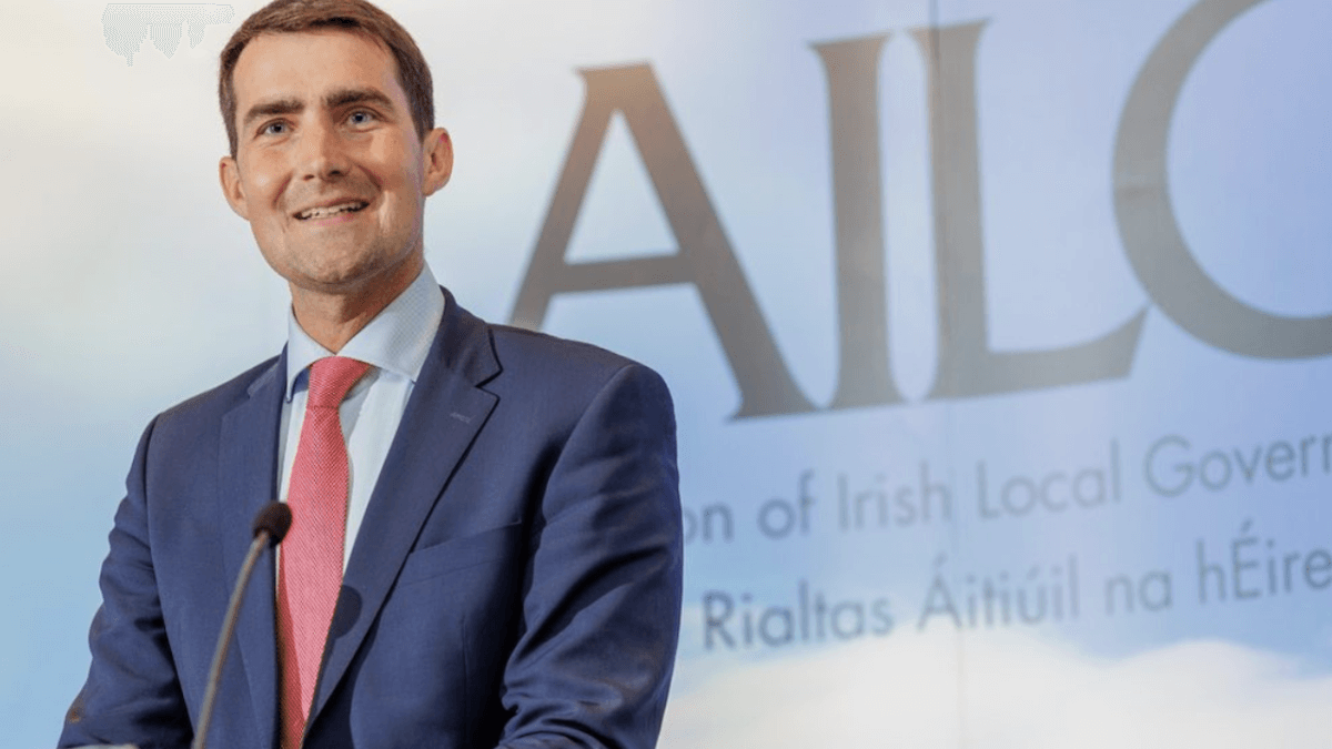 Jack Chambers, ministro irlandese fa coming out:  “Con orgoglio dico che sono gay”
