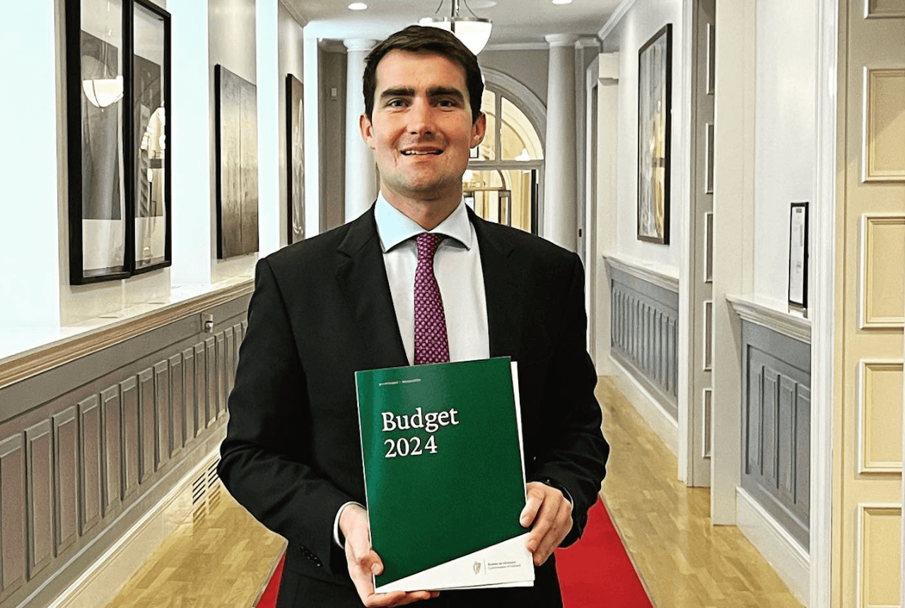 Jack Chambers, ministro irlandese fa coming out: “Con orgoglio dico che sono gay” - Jack Chambers - Gay.it