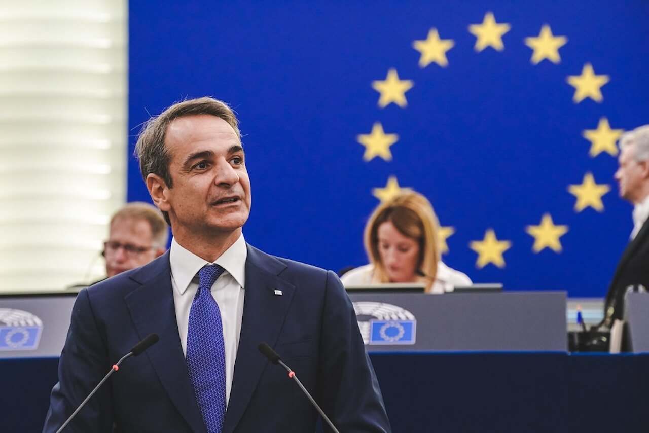 Grecia, il premier Mitsotakis annuncia il disegno di legge sul matrimonio egualitario - Kyriakos Mitsotakis 2 - Gay.it