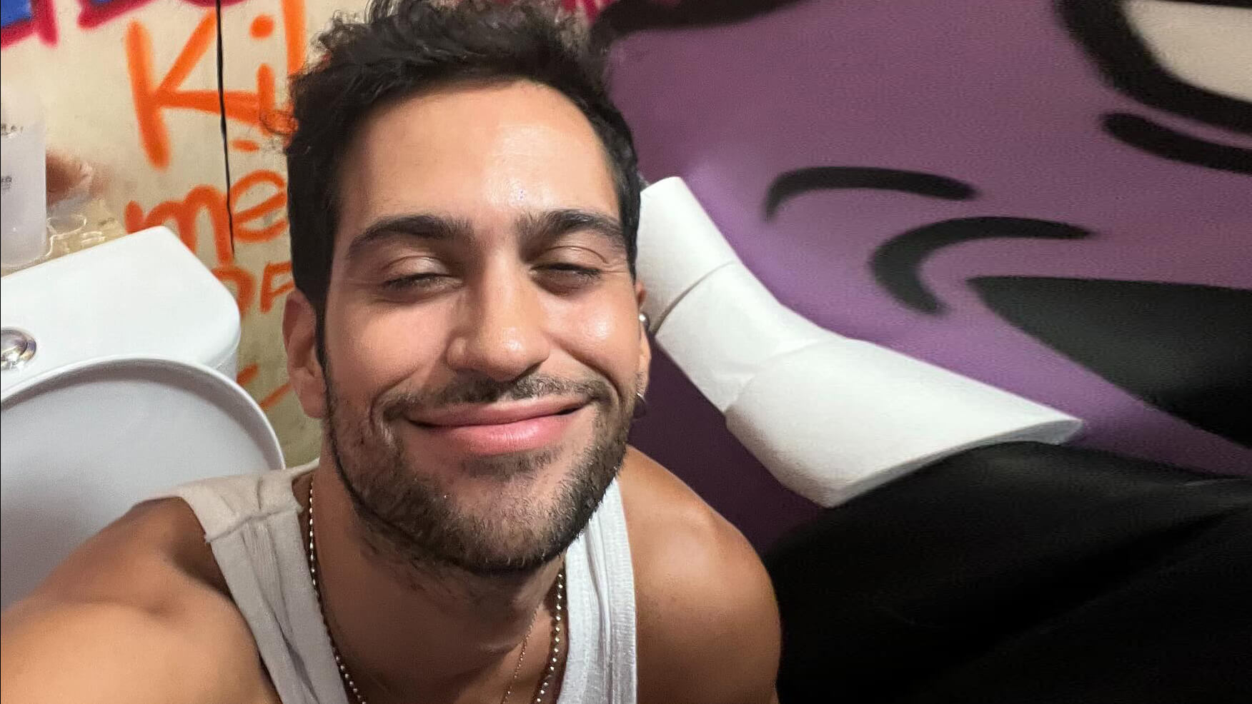Outing a Mahmood “Lui è gay” dice Stefano Miele al Grande Fratello