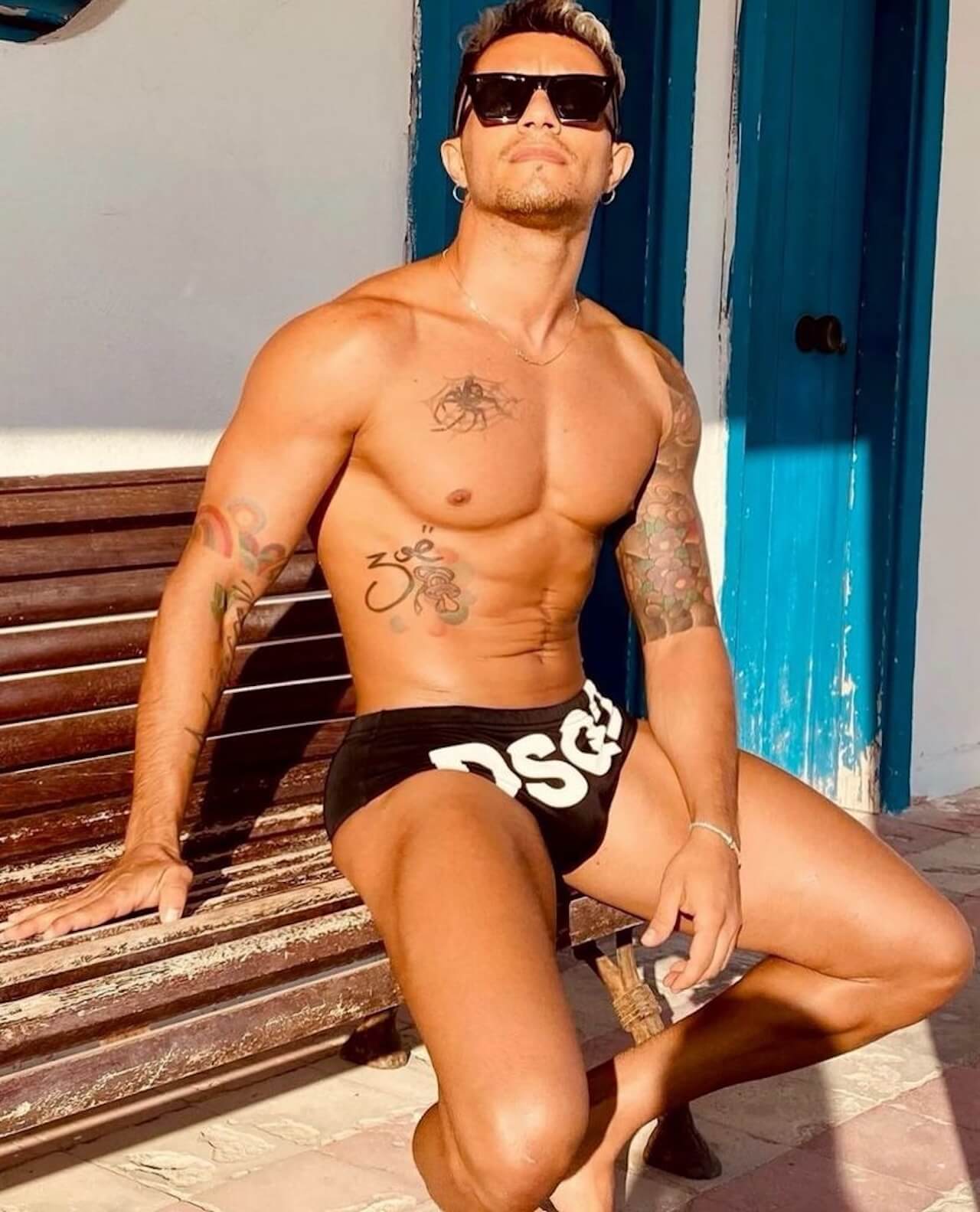 Marco Carta racconta per quale motivo ha deciso di partecipare al San Marino Song Contest e cita Lucio Corsi - Marco Carta - Gay.it