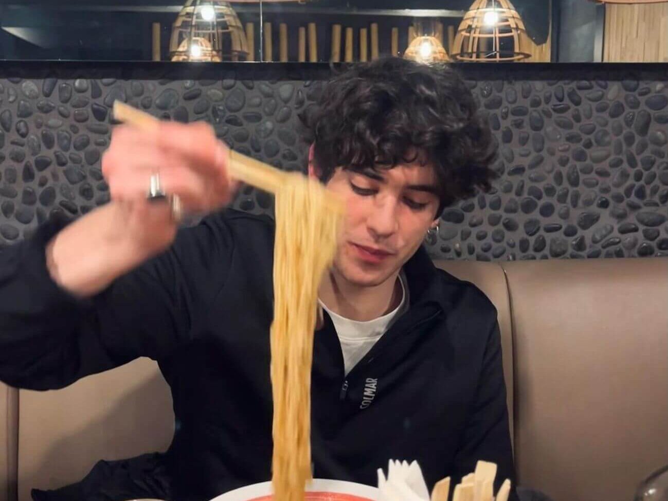 Nicolas Maupas: “È una bella rivincita dare volto a personaggi maschili fragili”