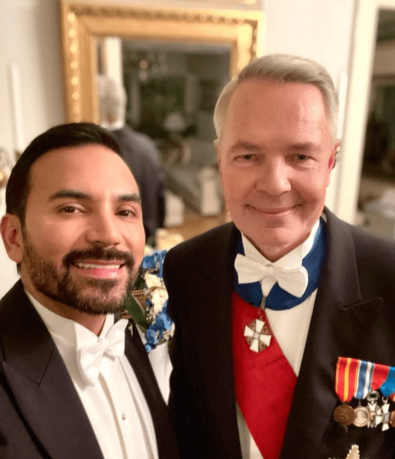 Finlandia, gay e unito civilmente Pekka Haavisto vola al ballottaggio presidenziale contro Alex Stubb - Pekka Haavisto e Antonio Flores - Gay.it