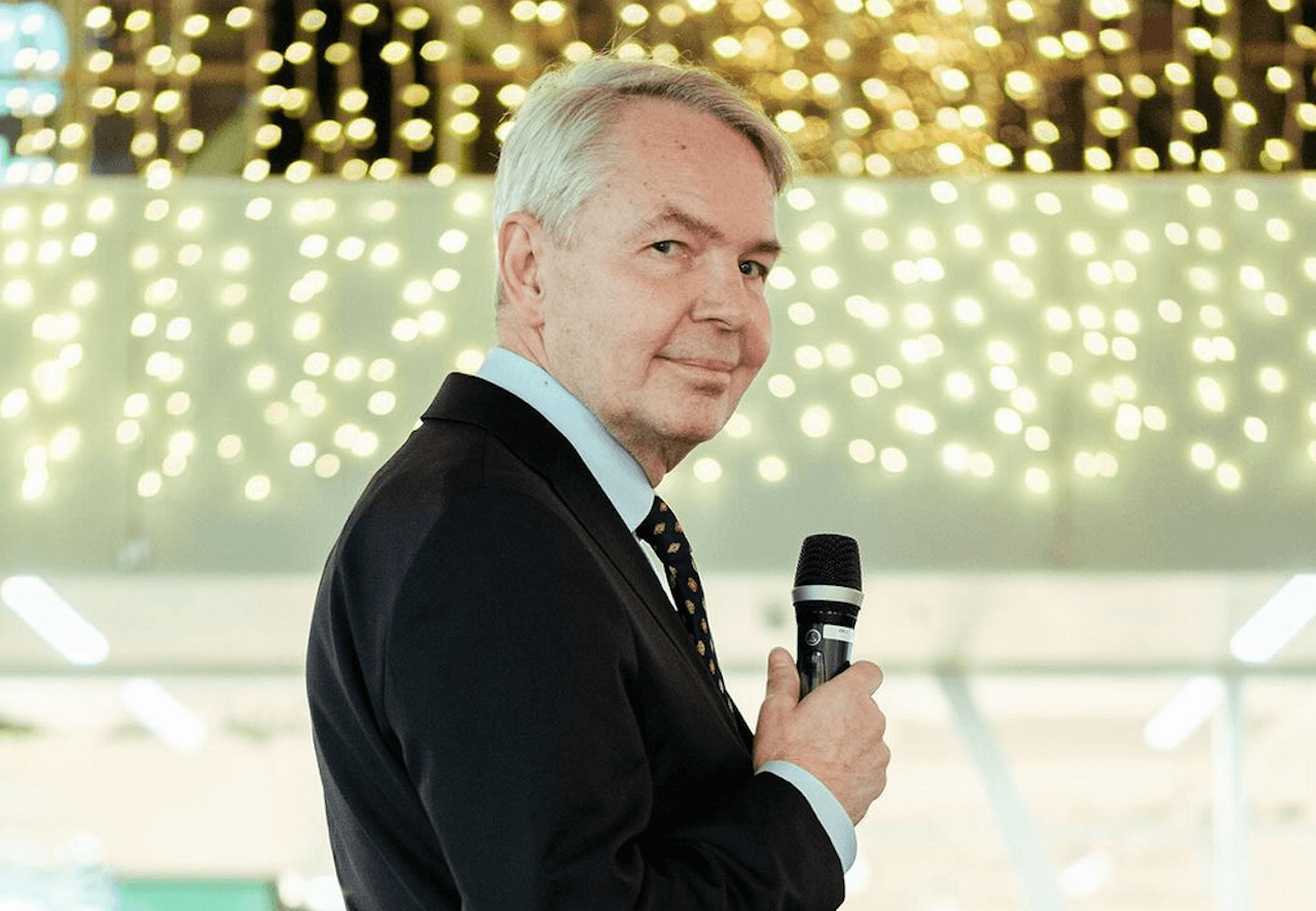 Finlandia, gay e unito civilmente Pekka Haavisto vola al ballottaggio presidenziale contro Alex Stubb