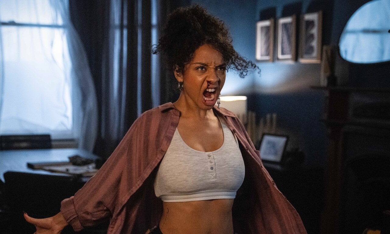 Domino Day, trailer e sinossi della serie BBC con streghe queer - Siena Kelly stars as Domino in BBC series Domino Day. BBC - Gay.it