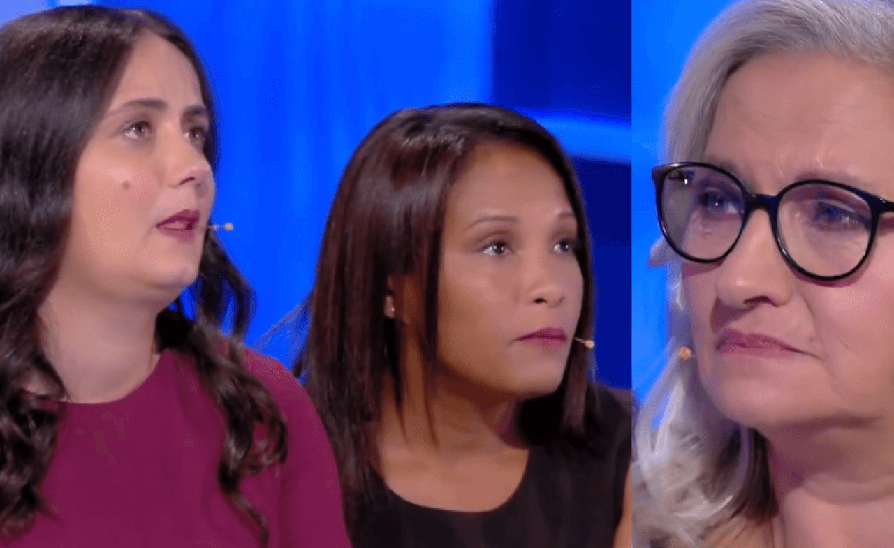 C’è Posta per Te e l’ostinata omofobia di una mamma che non accetta l’omosessualità di sua figlia – VIDEO