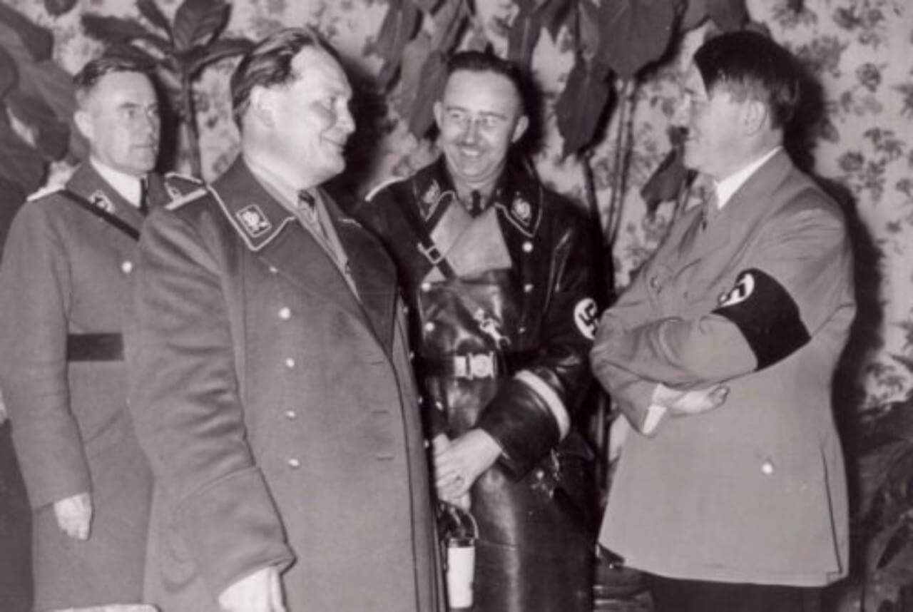 Goering Himmler Hitler nazismo
