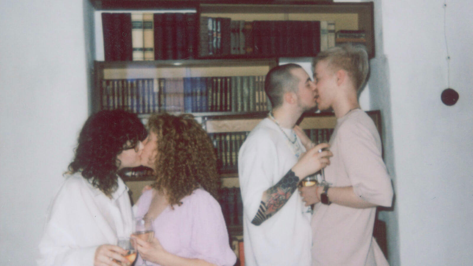 Ma cos’è davvero una famiglia queer?