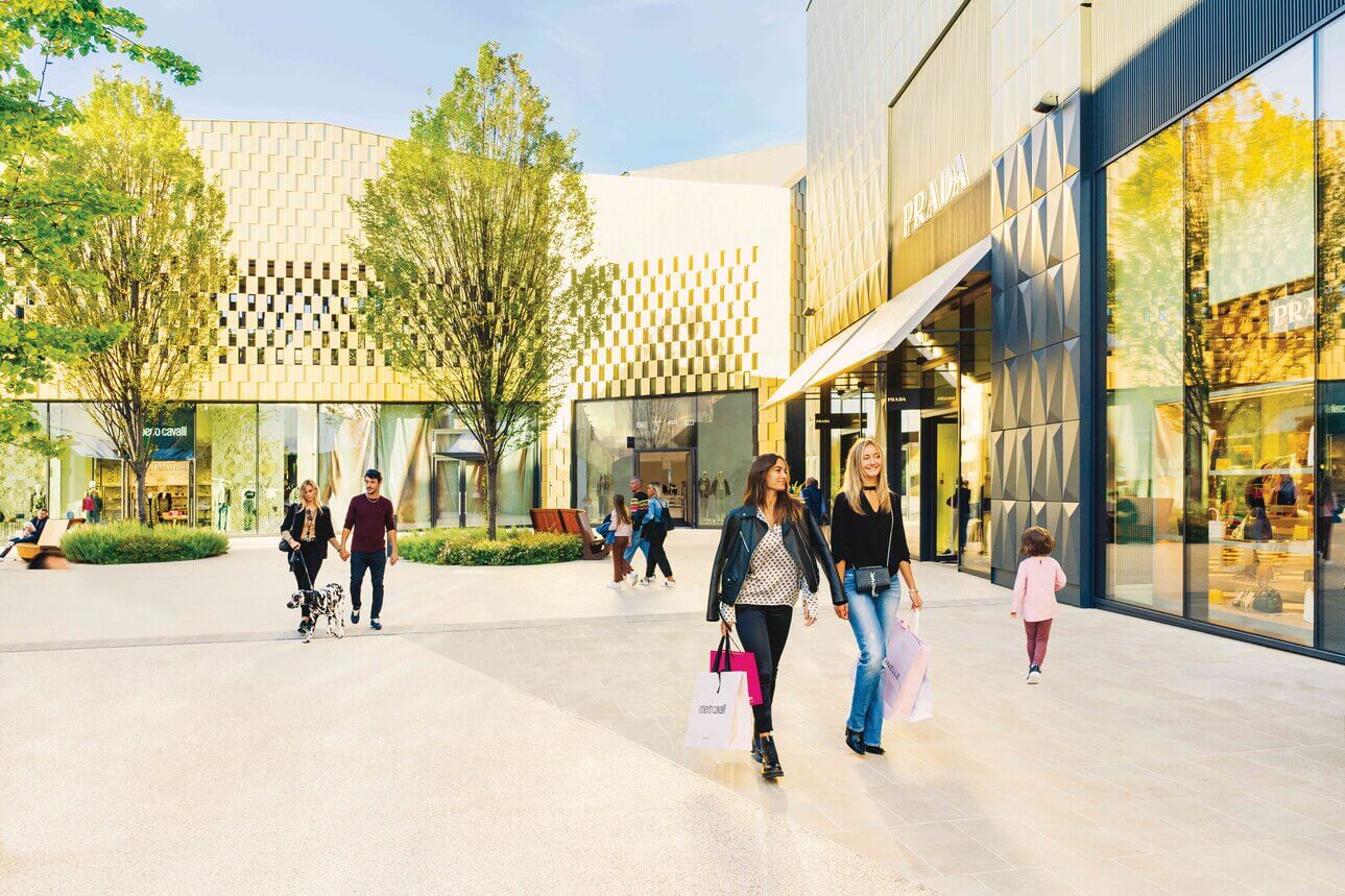 san-marino-outlet-experience
