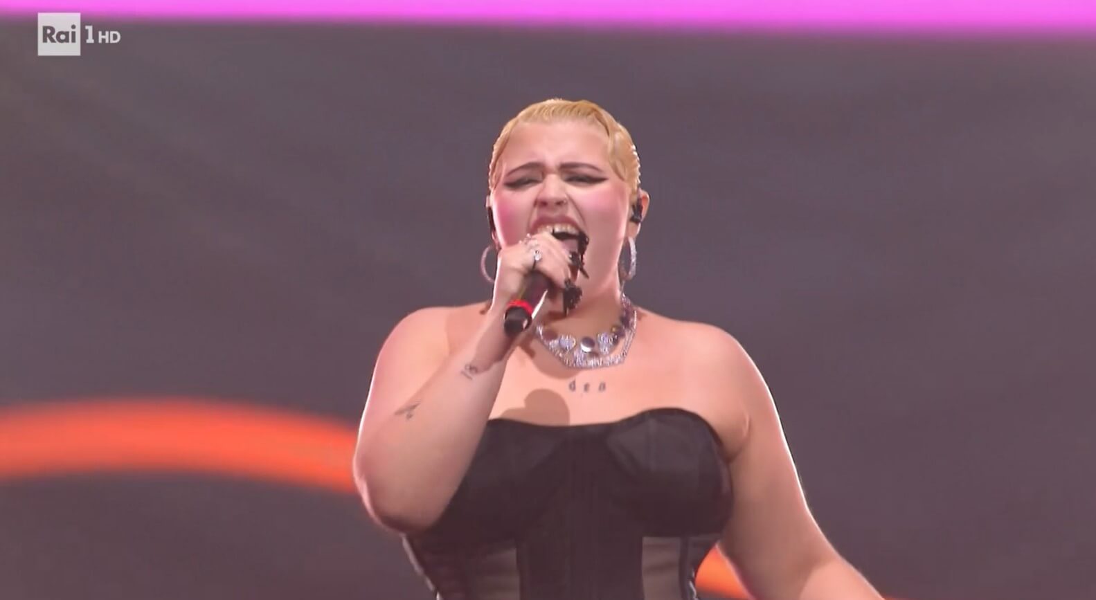 BigMama vittima di body shaming da parte di un giornalista