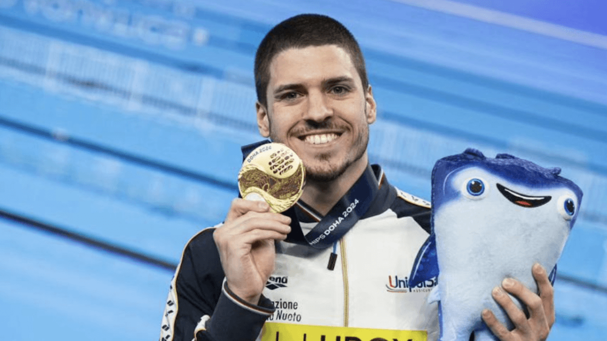 Giorgio Minisini vince l’oro mondiale nel nuoto sincronizzato e contro gli stereotipi di genere