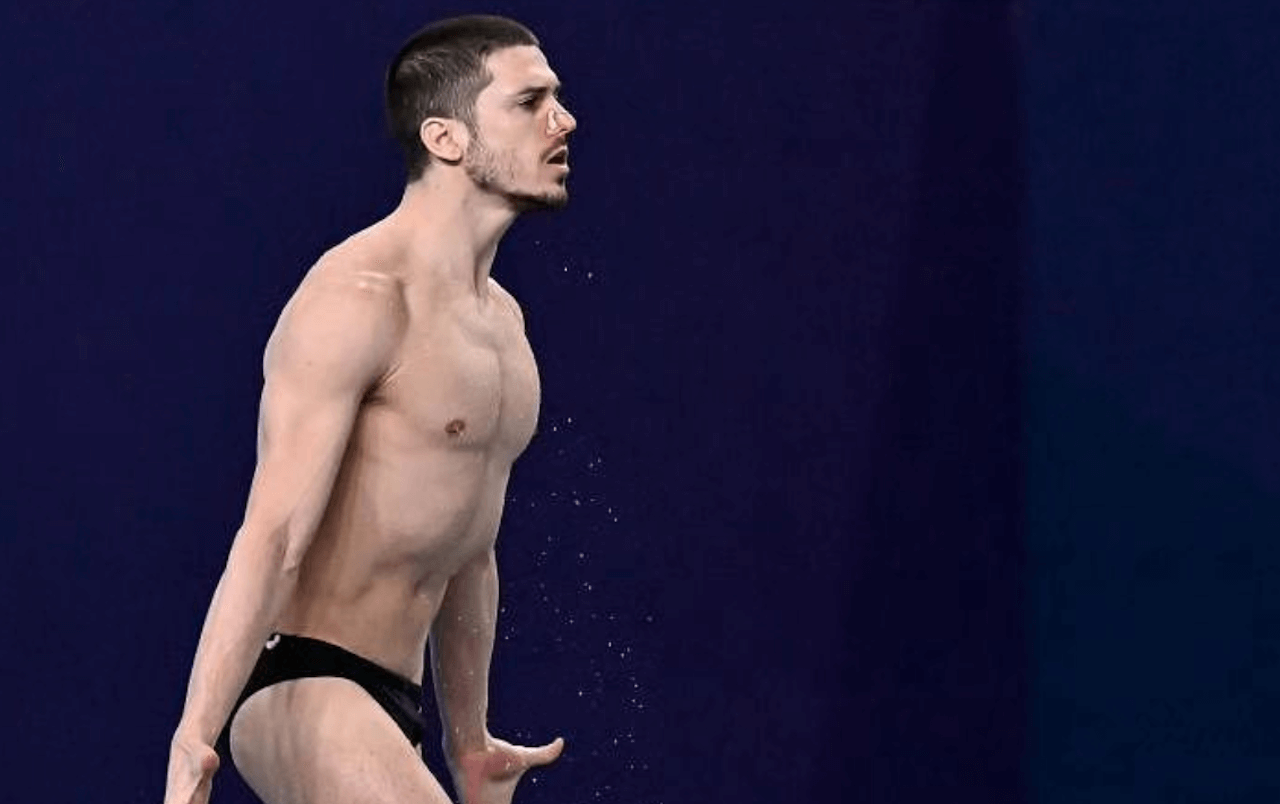 Giorgio Minisini vince l'oro mondiale nel nuoto sincronizzato e contro gli stereotipi di genere - Giorgio Minisini oro - Gay.it