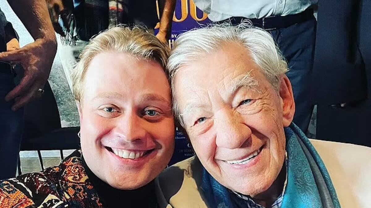 Ian McKellen di nuovo single, è finita con Oscar Conlon-Morrey