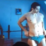 Mahmood, bacio gay - Thumbnail