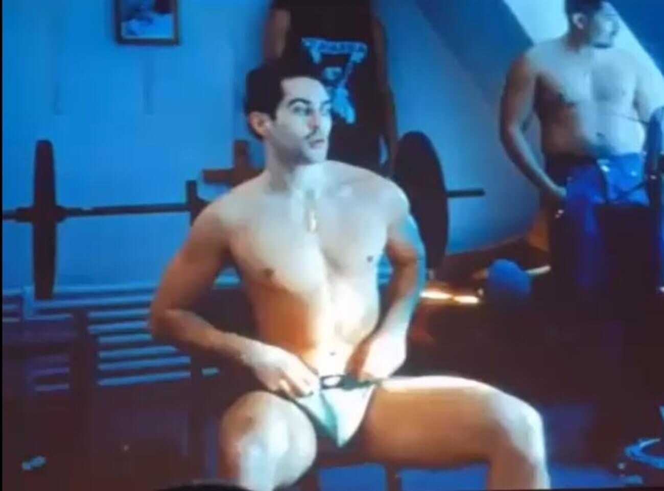 Mahmood, bacio gay